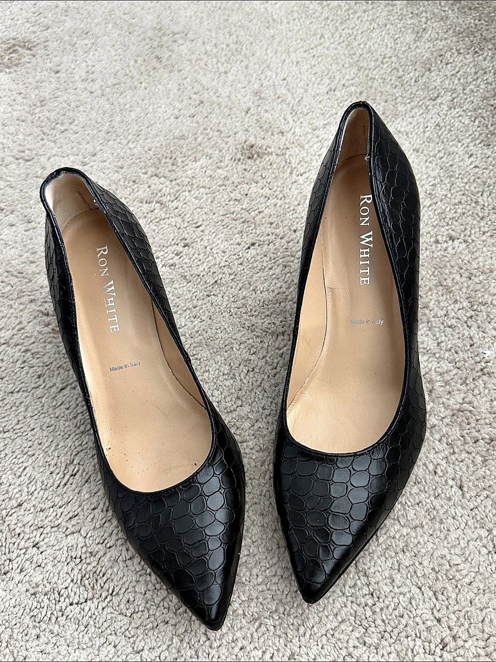 Ron White Cindy Pump Pointed Toe Heels Black EU 361⁄2
